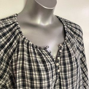Old Navy Long sleeve cotton blouse
